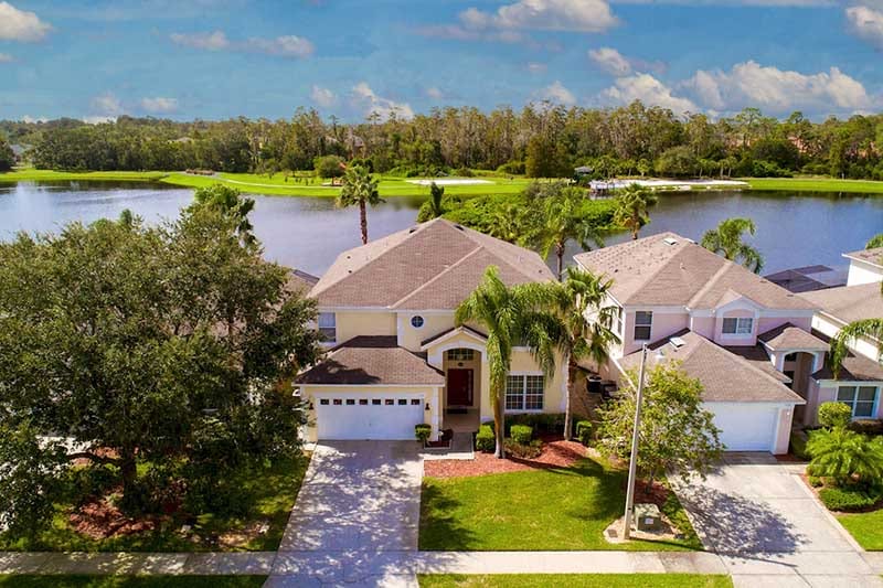 Lake Homes Near Disney World For Sale | Best Lakefront Homes